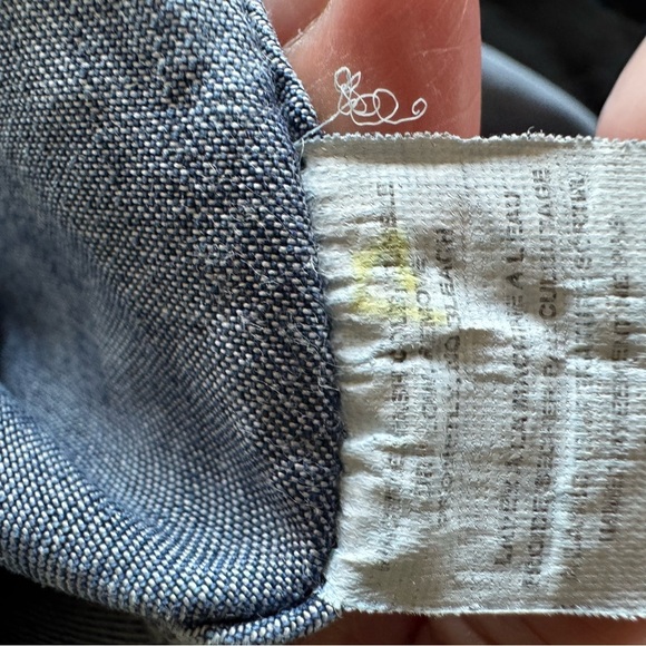 Rails women’s Ashlyn chambray faux leather button down shirt size medium - Picture 11 of 11